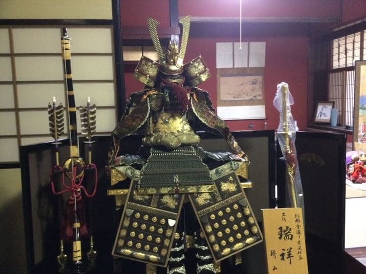 兜人形★総彫金造り京風仕立て★琇山