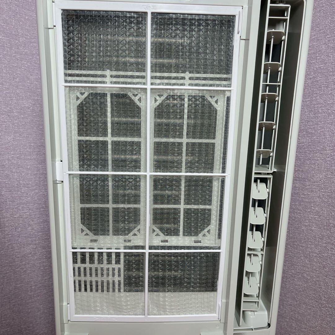 [美品]コロナルームエアコン　CW-1623R 窓用エアコン2023年