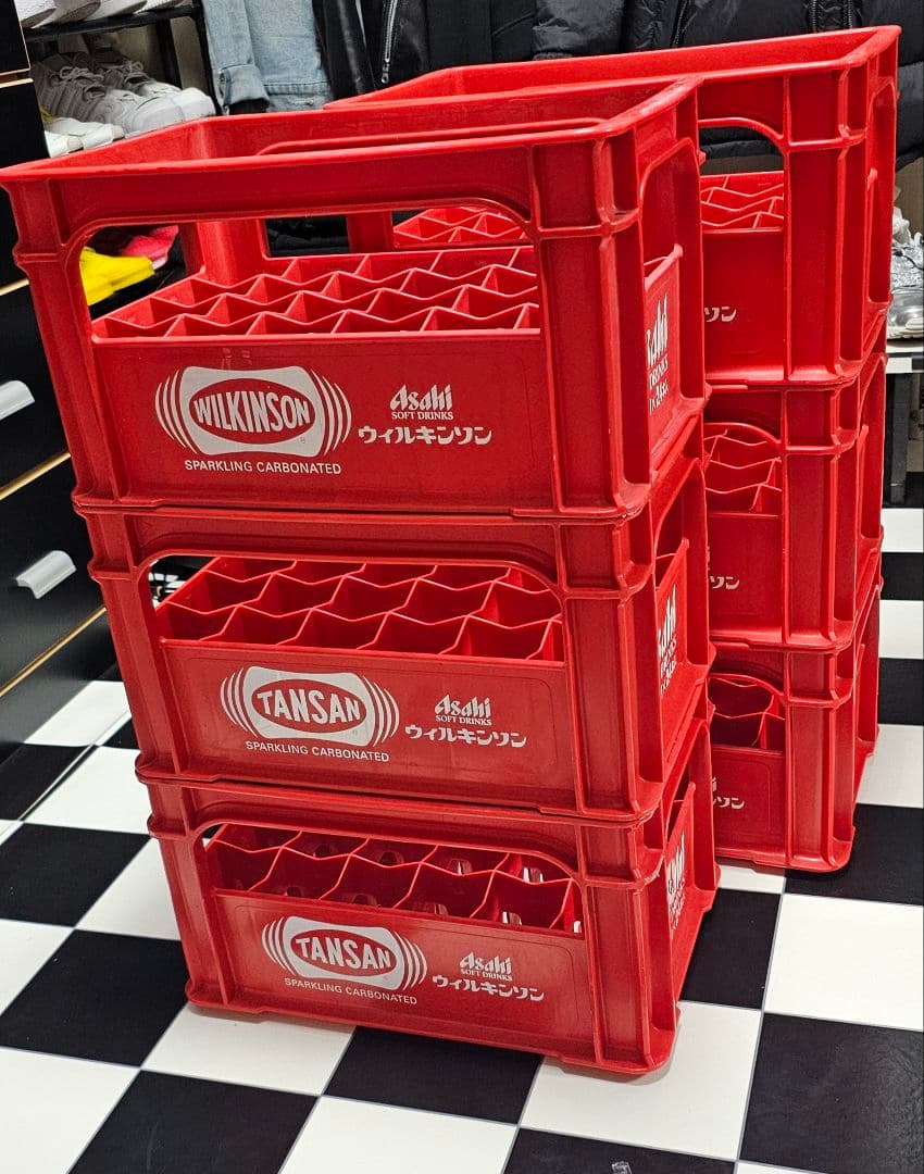 Asahi ウイルキンソン飲料用コンテナ　 赤 190ml x 24本用