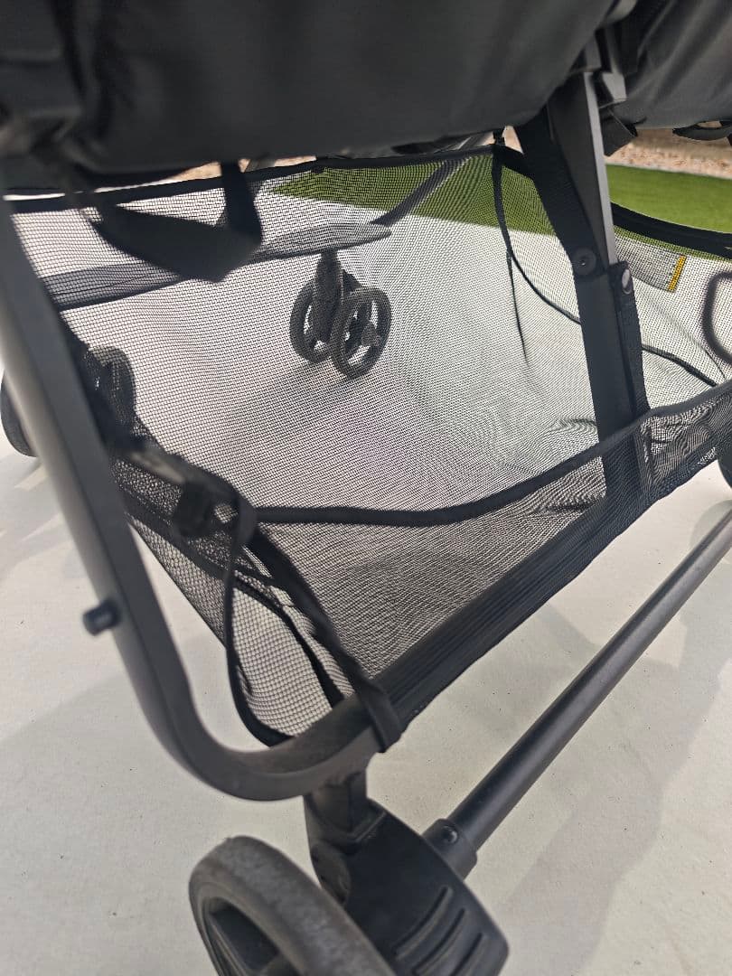 極美品　双子用ベビーカー　ココロンツイン