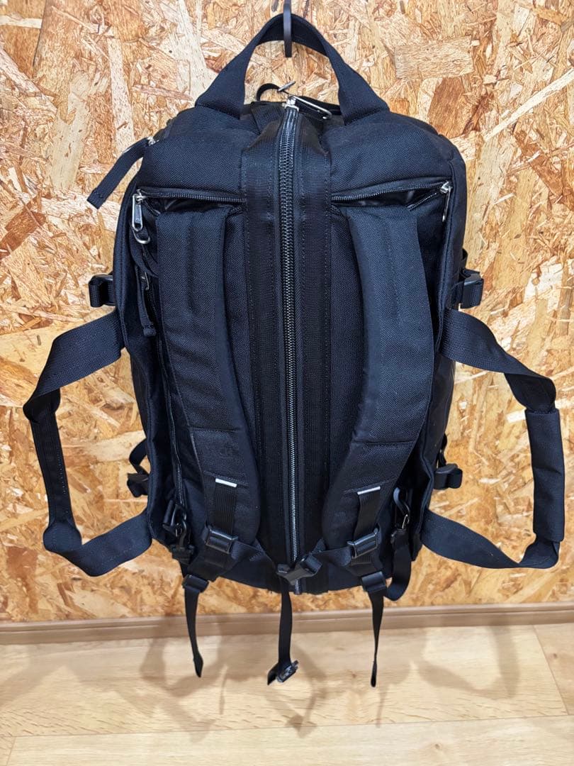 BACH DR. DUFFEL 30 ブラック