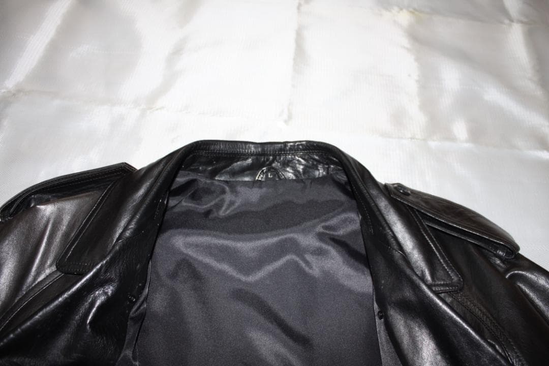 ★牛本革トレンチコート（日本製)