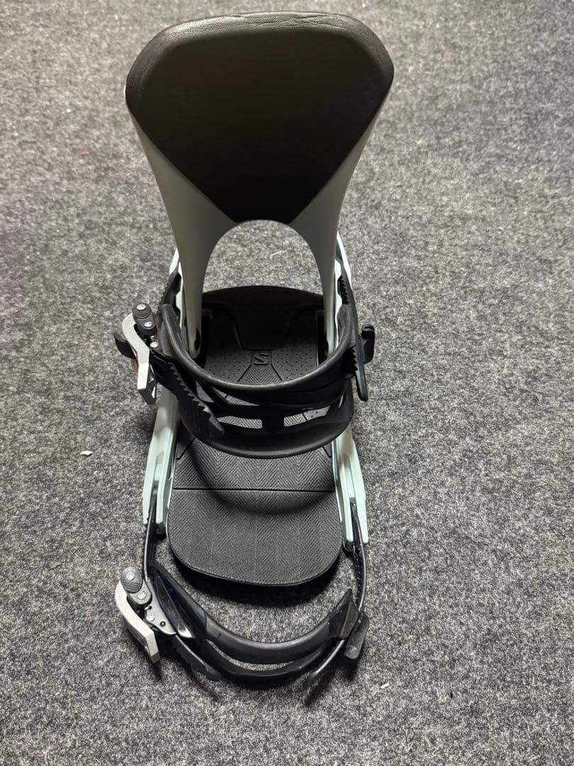 ミリモ　Salomon スノーボードビンディングSHADOW