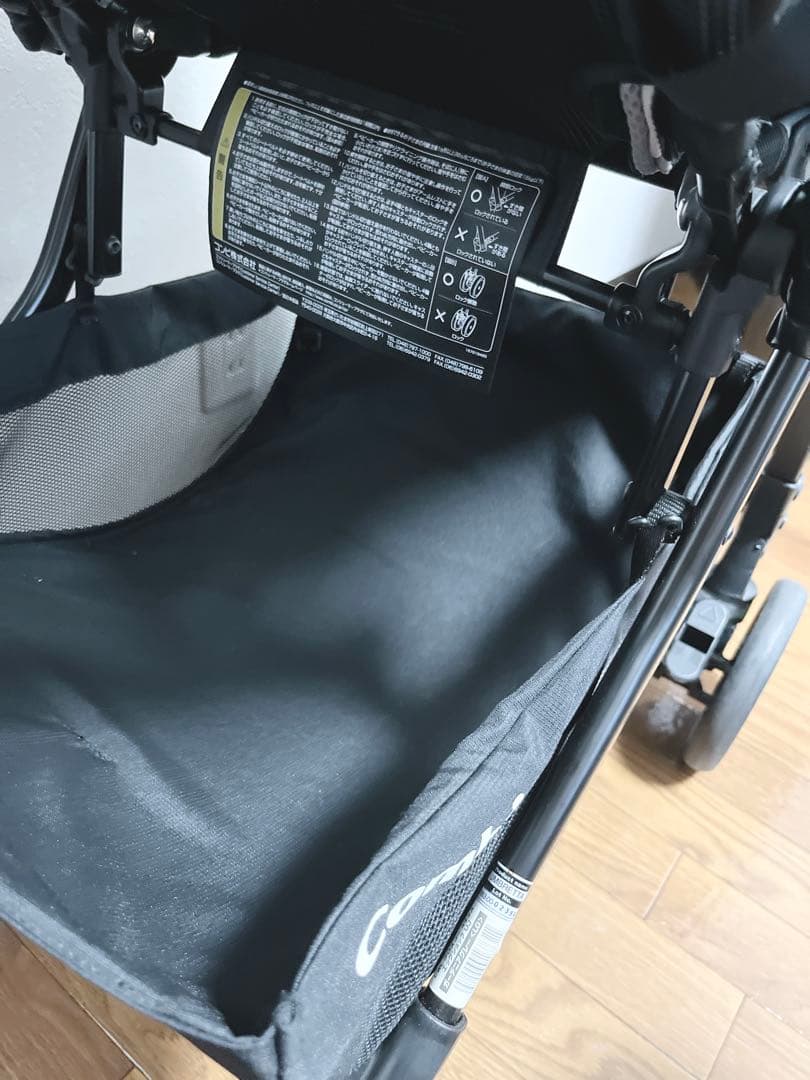 コンビ　ベビーカー　クロスゴー　4キャス　エッグショック