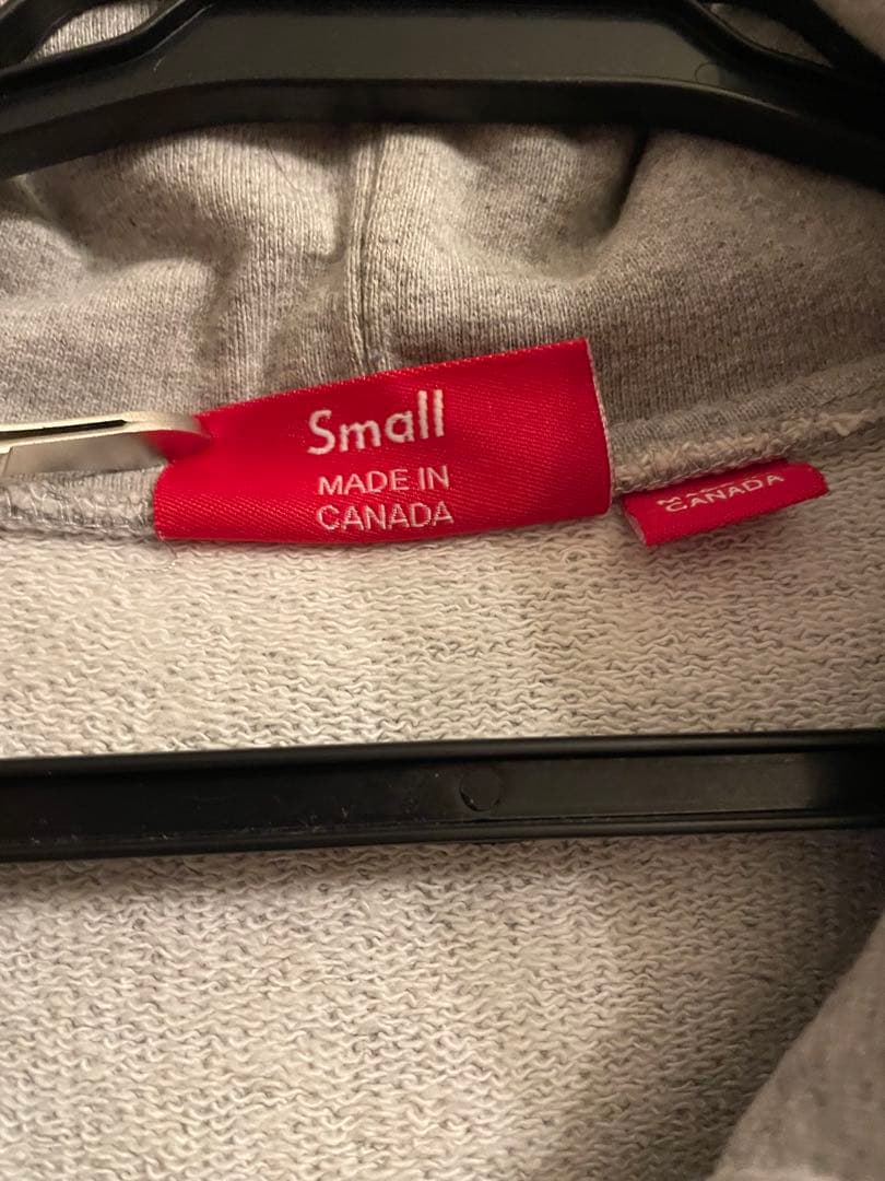 Supreme Small Boxシュプリーム　ジップアップパーカースウェット