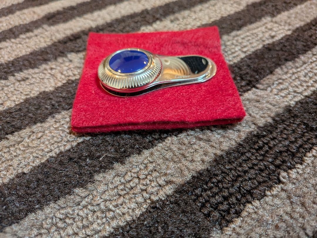 カルティエ　マネークリップ　ブルーの石入り used