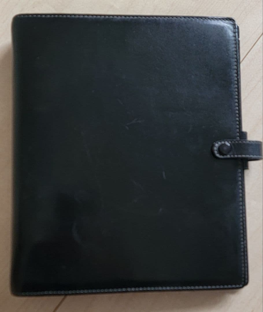 ファイロファックス製A5サイズシステム手帳　黒