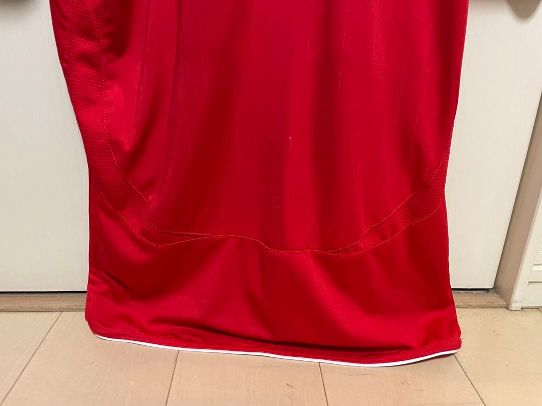 adidasイングランドリバプールユニフォーム