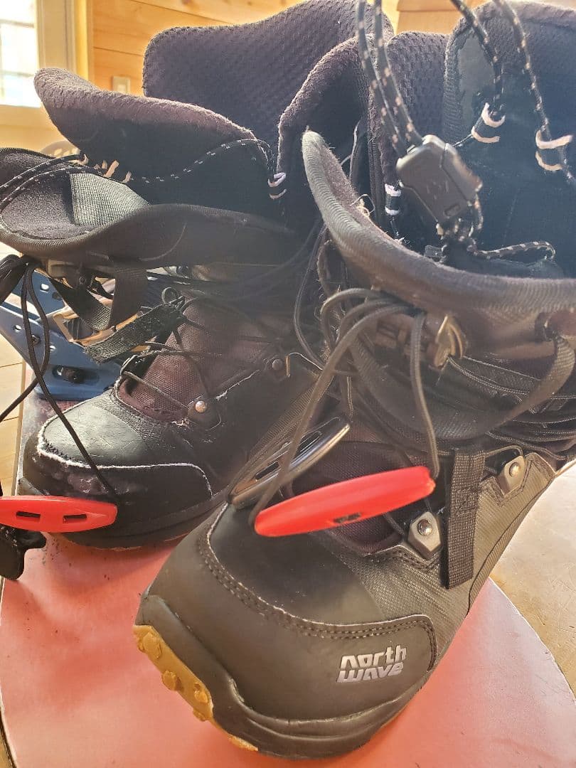 あかいmoss fiftyfifty CARTEL northwave