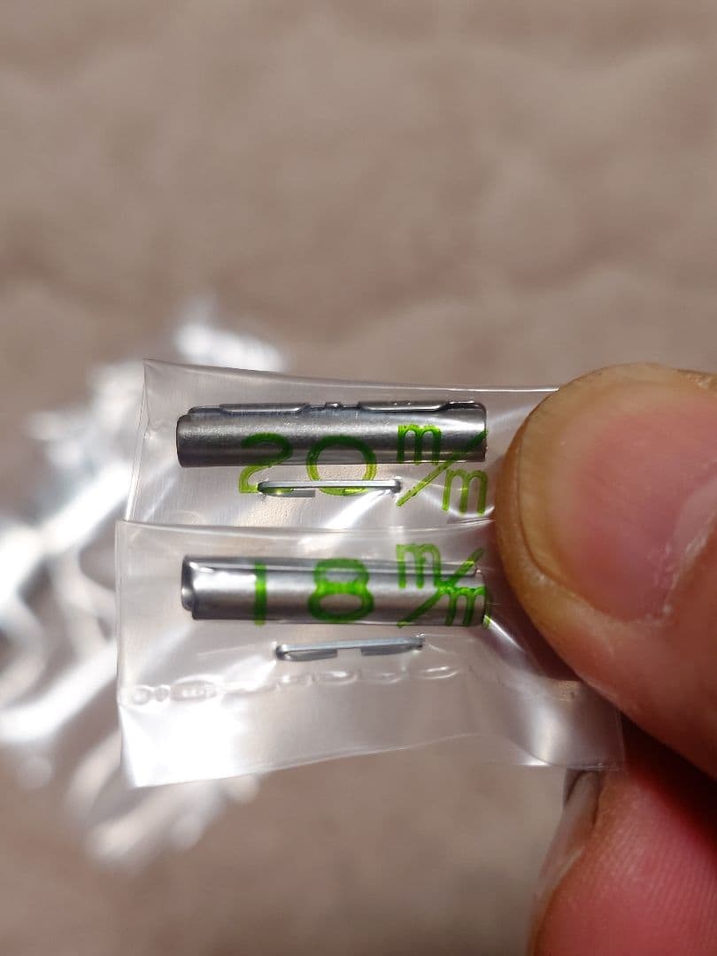 OUTLINE アウトライン・オリジナル リベット ブレスレット