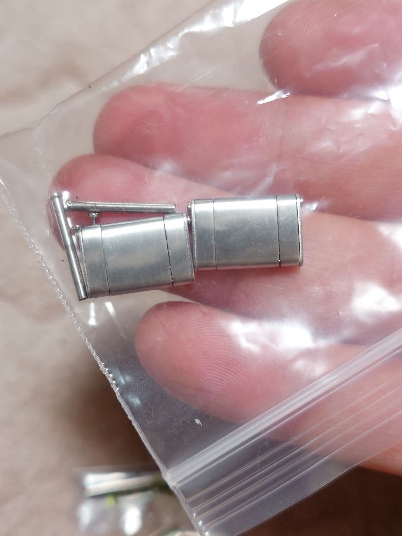 OUTLINE アウトライン・オリジナル リベット ブレスレット