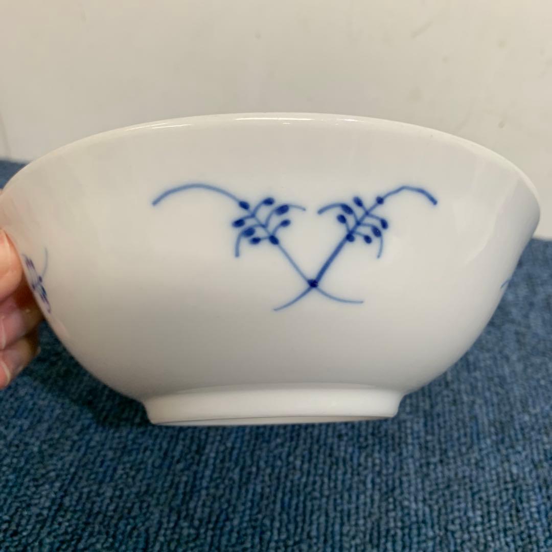 1 ロイヤルコペンハーゲン ブルーフルーテッドプレイン ボウル　15.5センチ