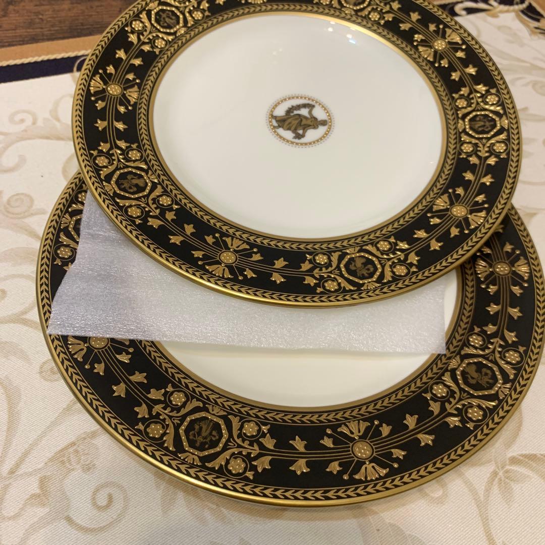 シール付未使用　ウェッジウッド アストバリー　17.5cmケーキプレート 2枚