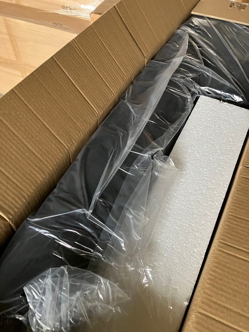 新品未使用　カウチソファベッド　ベット　セミダブル　クッション付き　ブラック