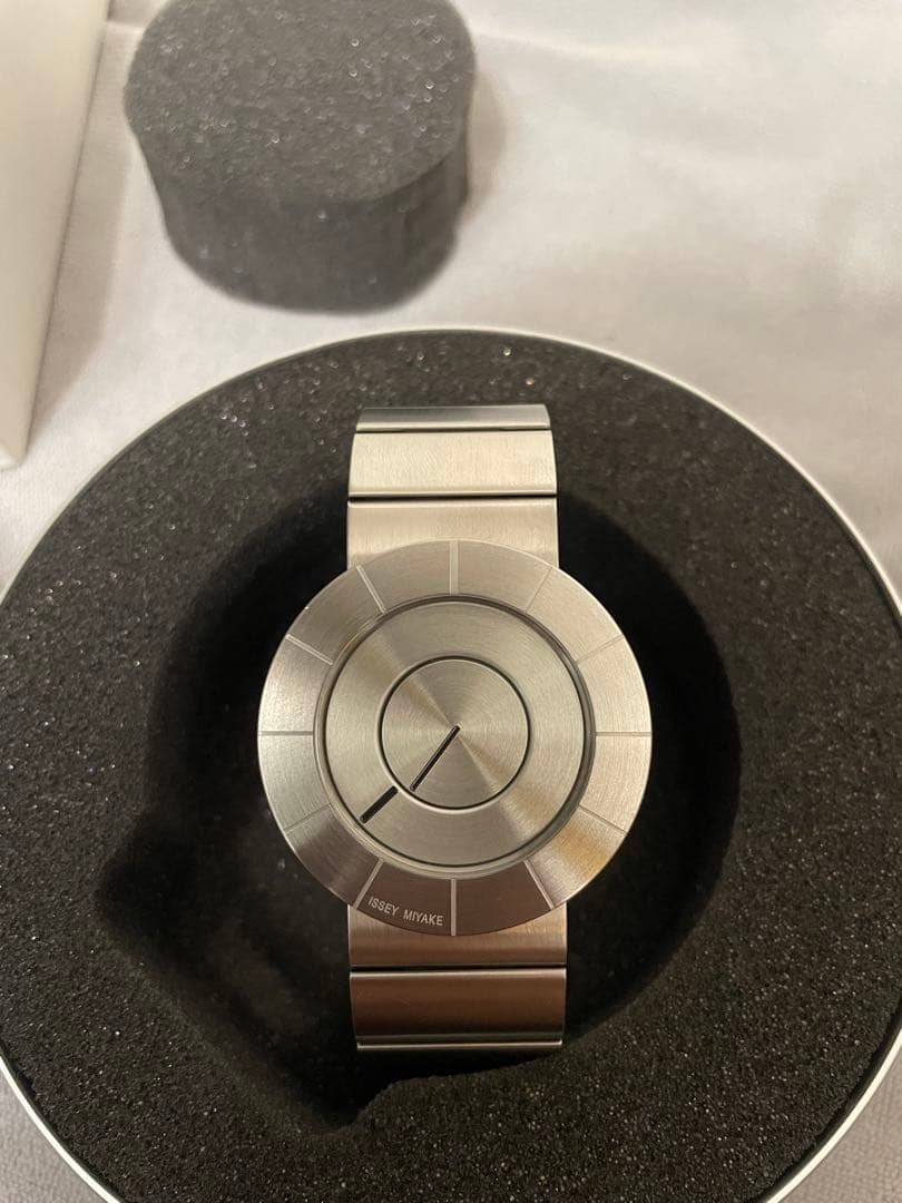 時計 ISSEY MIYAKE TO