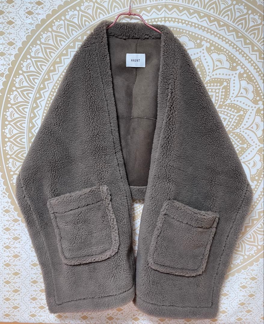 HAUNT ハウント/ボアストール　ダークベージュ