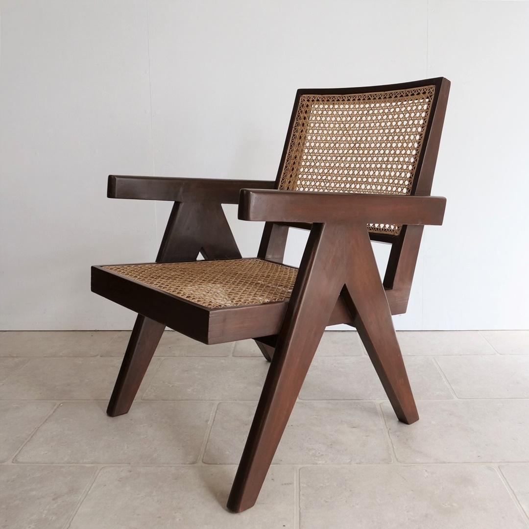 Pierre Jeanneret Easy Chair リプロダクト