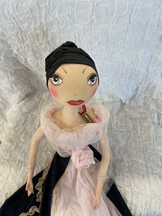 アビステ・マーグトン人形