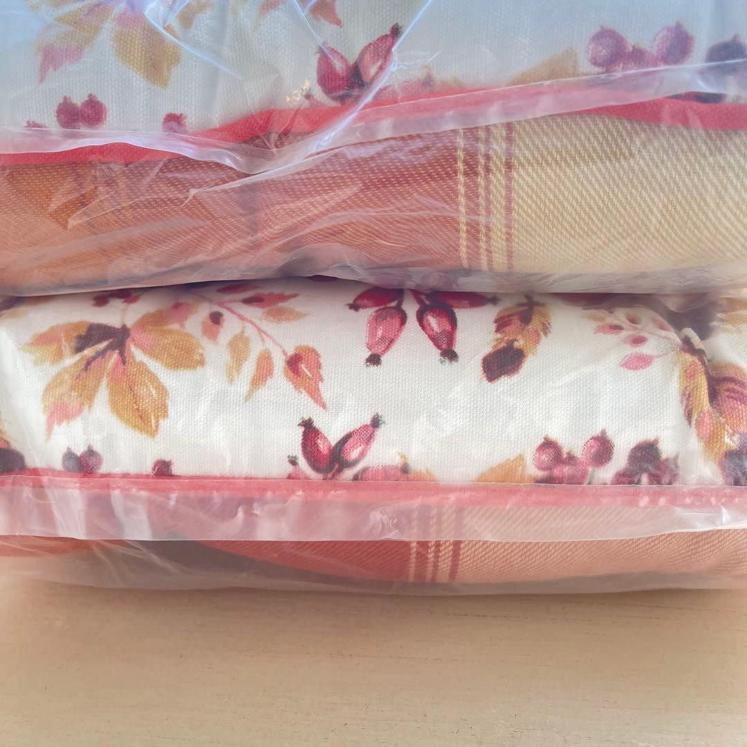 イギリス直輸入　旧ローラアシュレイ シートパッド2枚　未開封