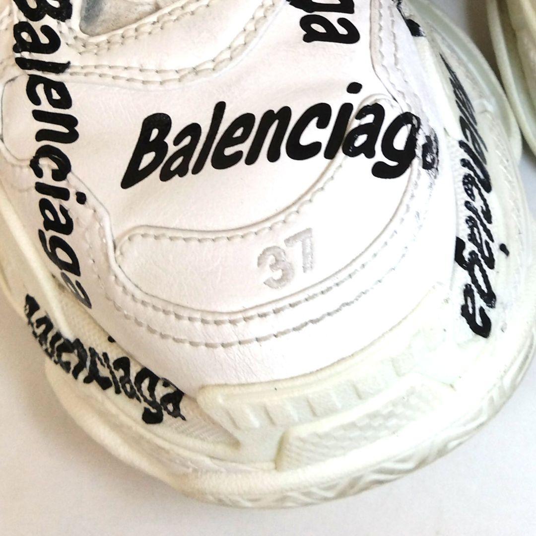 バレンシアガ　オールオーバーロゴ　スニーカー