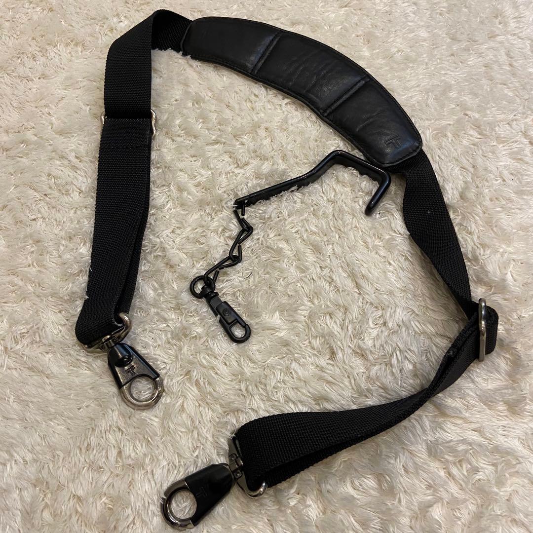 TUMI トライ フォールド キャリーオン ガーメントケース 22133DH