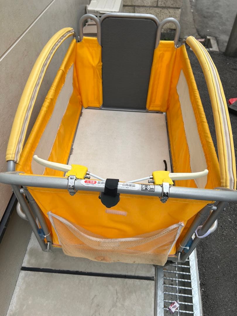 送料込み‼︎避難車 4〜6人乗り 幼稚園 施設向け 大型ベビーカー 保育園多人数用