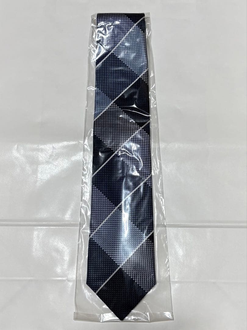 【新品・タグ付き】ブラックレーベルクレストブリッジ ネクタイ