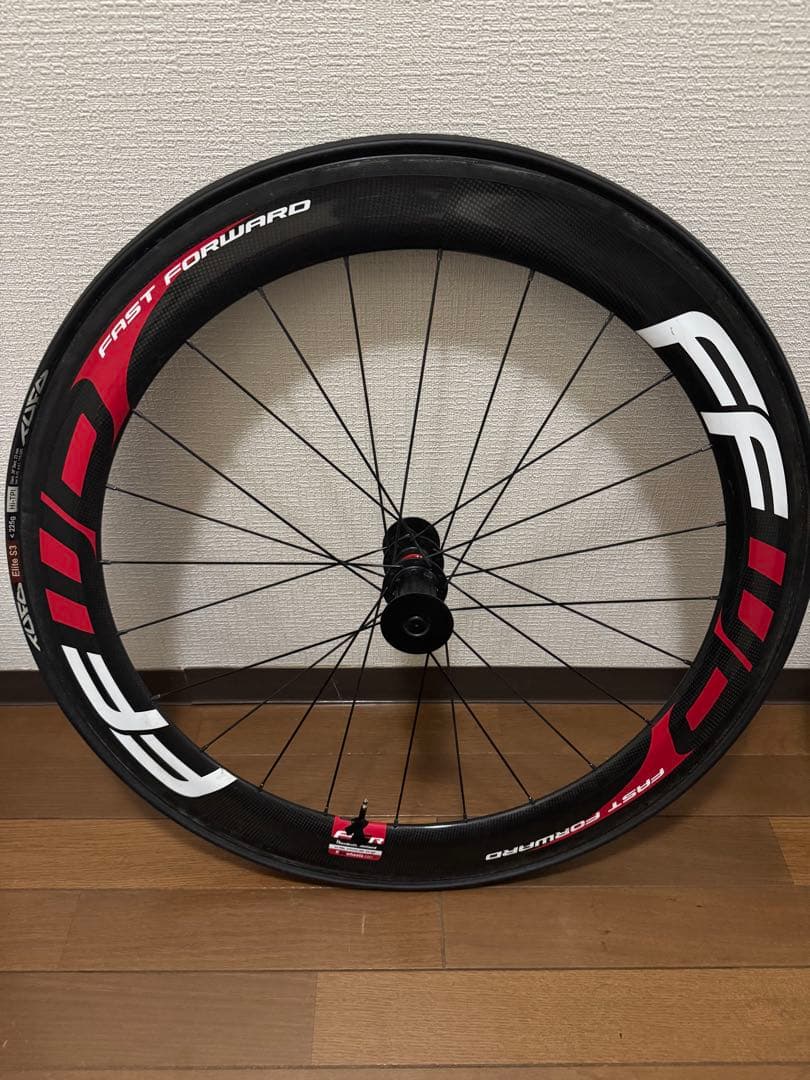FFWD カーボンホイール DT Swiss 240