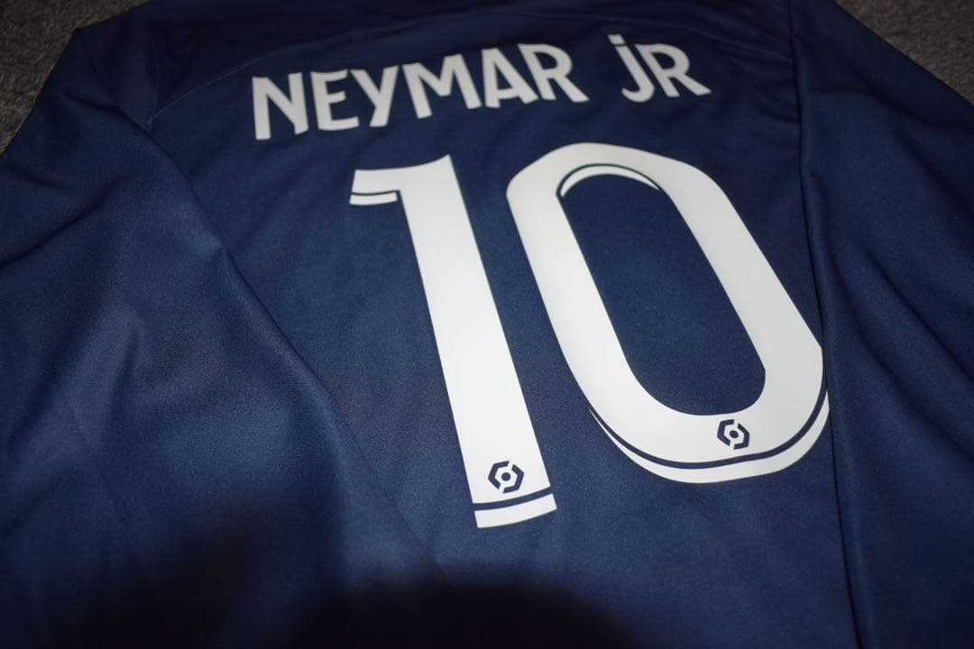 【国内正規品・新品】PSG ネイマール 22-23 長袖ユニフォーム
