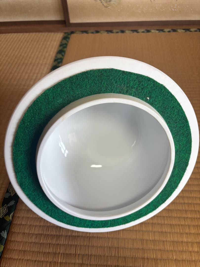 【有田焼　金龍窯　博山作‼️】山水飾壷　沈香壺　　大壷骨董品 飾壺 置物 古美術品