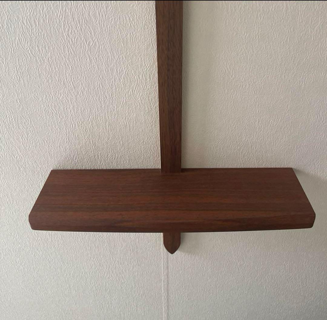 高塚和則　壁掛け棚