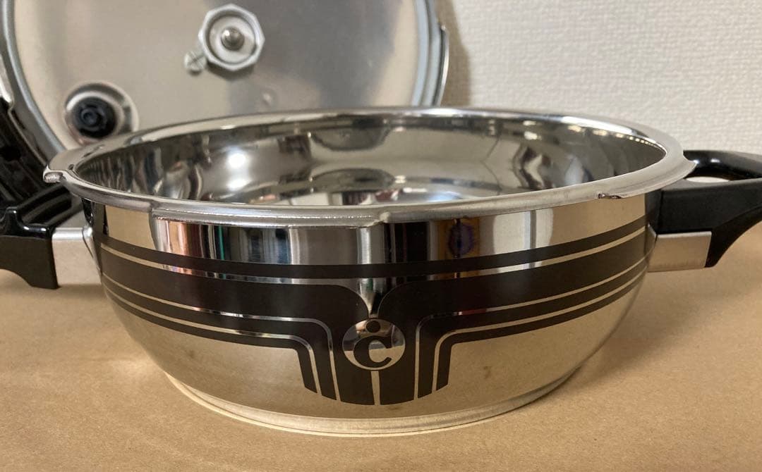 圧力鍋　フィスラー　Fissler vitavit 岩谷産業レトロ2.5L　蓋付