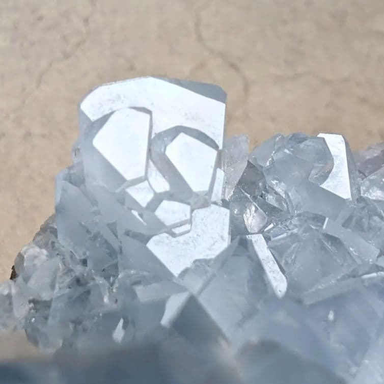 セレスタイト　天青石　高品質　クラスター　インテリア　癒し　ブルー　天然石　鉱物