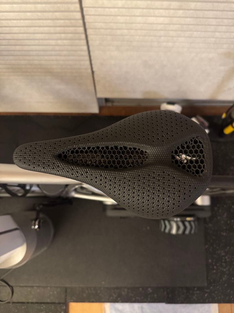 【完成車外し】Power Pro with Mirror サドル