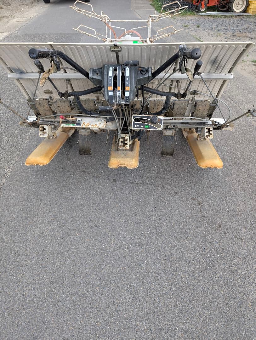 ☆三菱☆歩行型☆田植機☆4条植え☆MP4