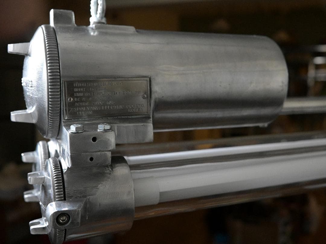 ☆ ビンテージ チューブランプ 蛍光灯 インダストリアル 工業系 3 カフェ ☆