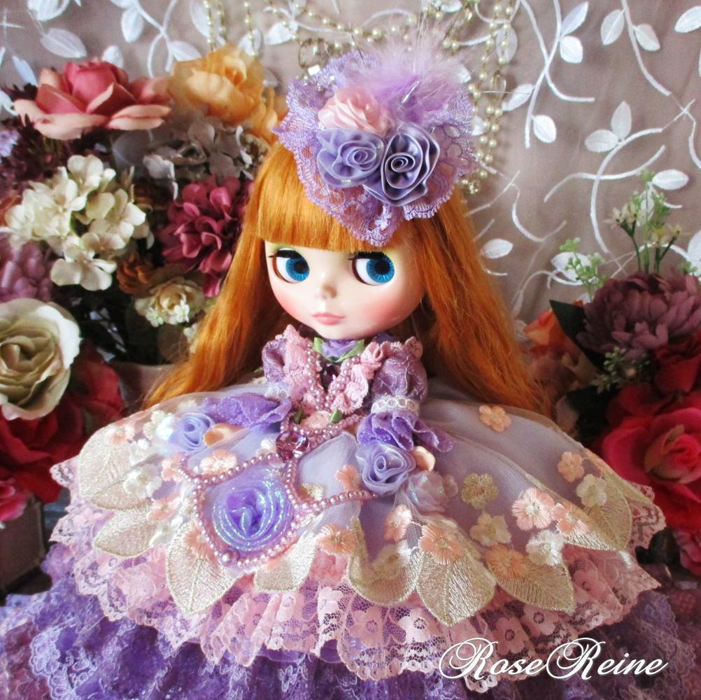 nページ エリザベート王妃 高貴なパープルグラデーションフリルドールドレス