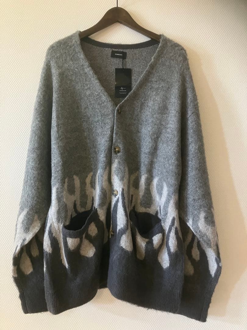 【新品】NOISESCAPE炎模様 Vネックカーディガン M グレー