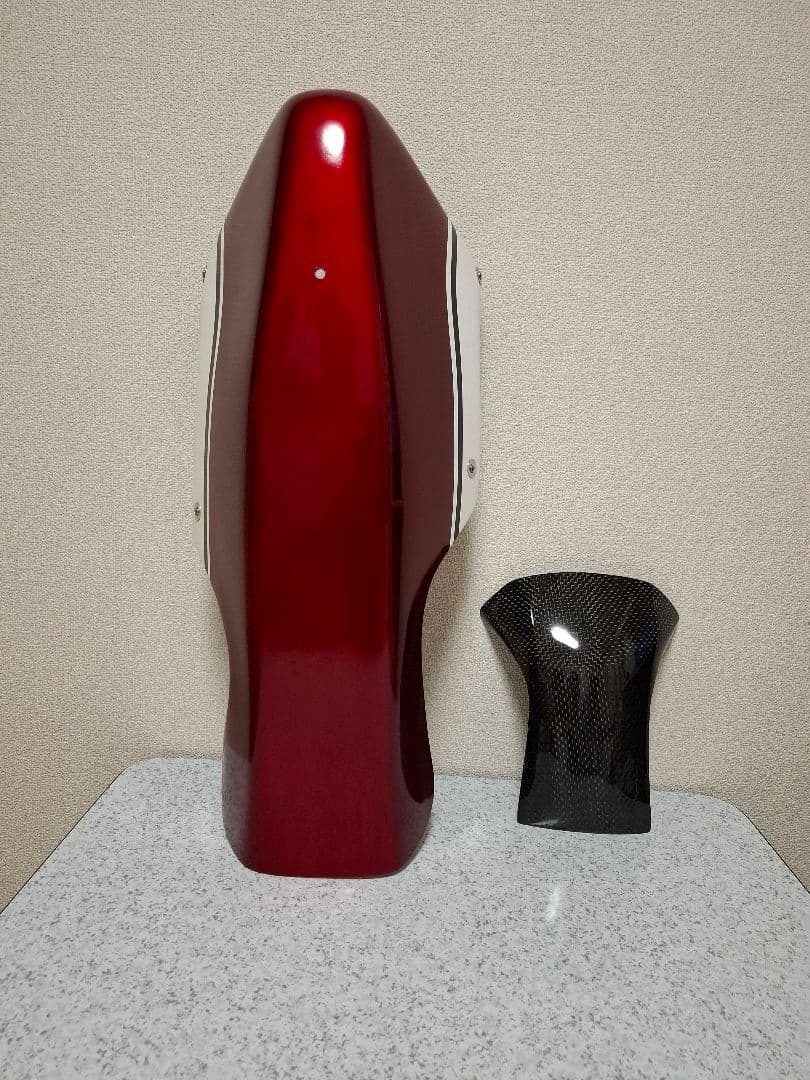 CB400SF NC 39&42前期用アンダーカウル&タンクカバーになります。