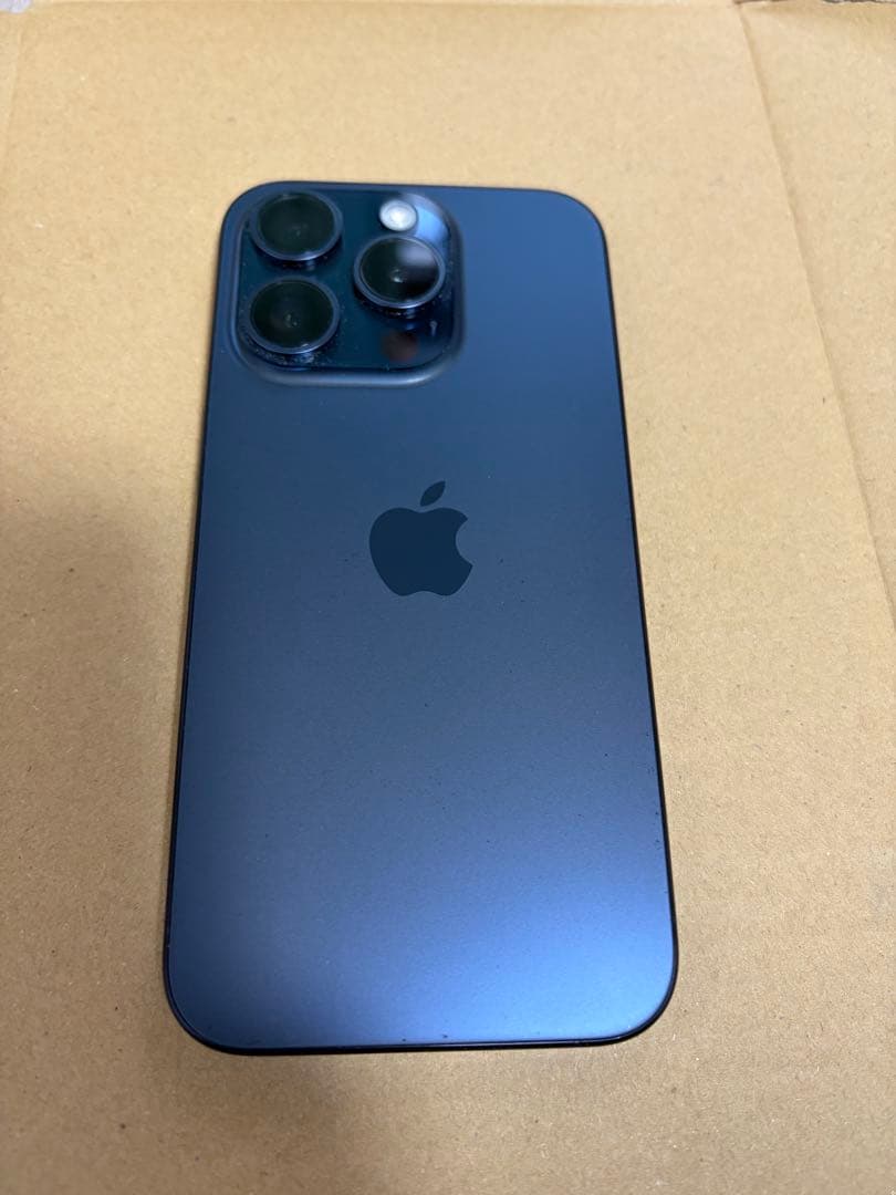 s*y様 iPhone 15 Pro 512GB simフリー ブルー チタニウ
