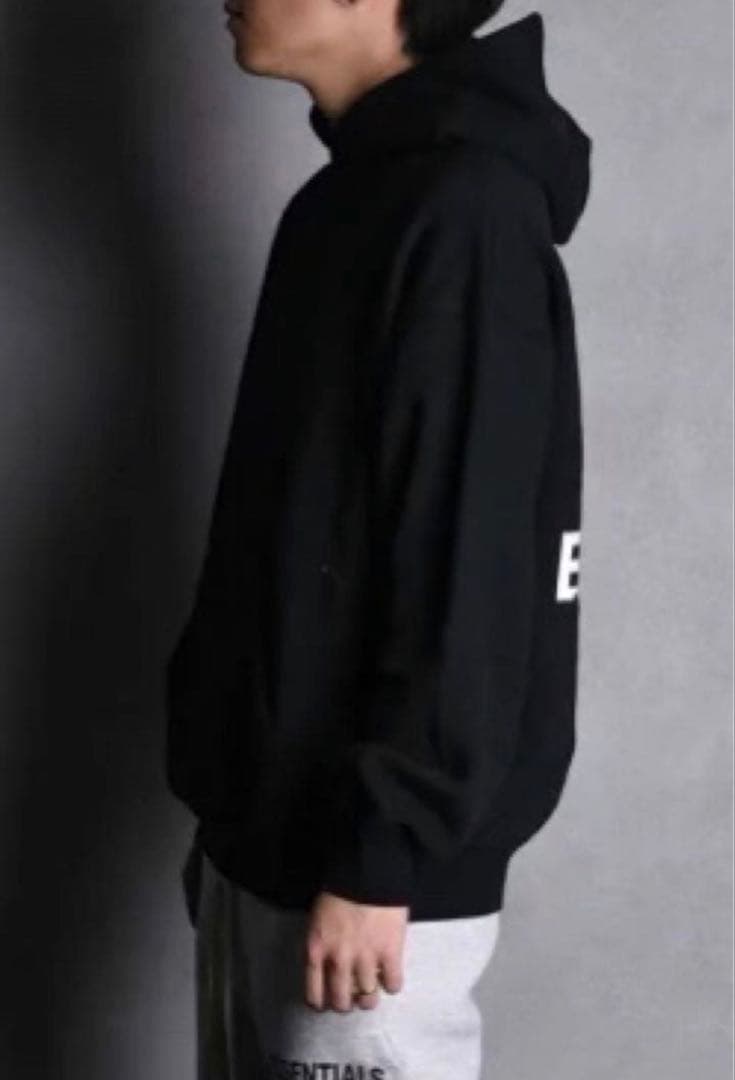 【新品】BOXY LOGO プルオーバーパーカー FOG ESSENTIALS