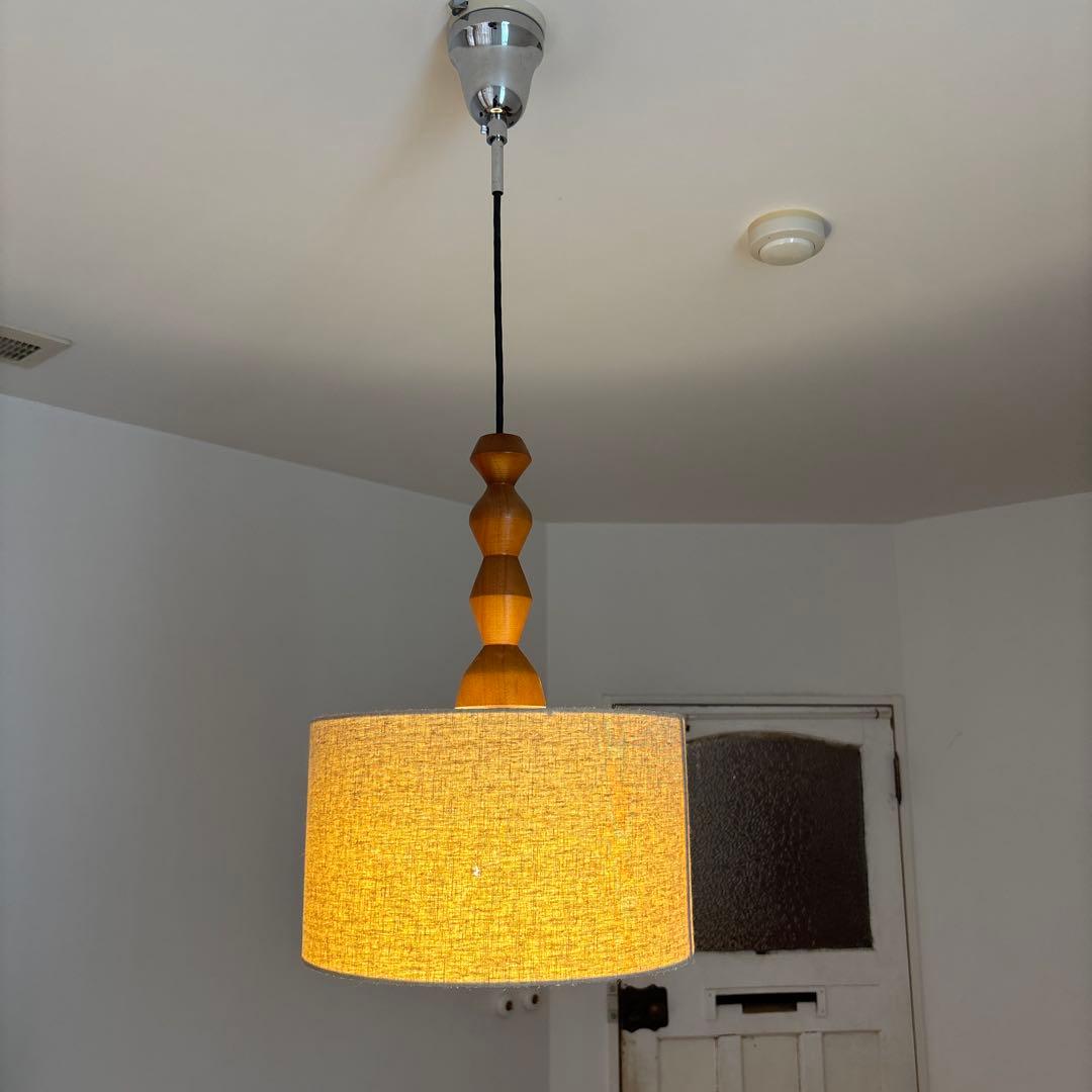 フロアーライト　 ベージュ 木製　unico好きにも