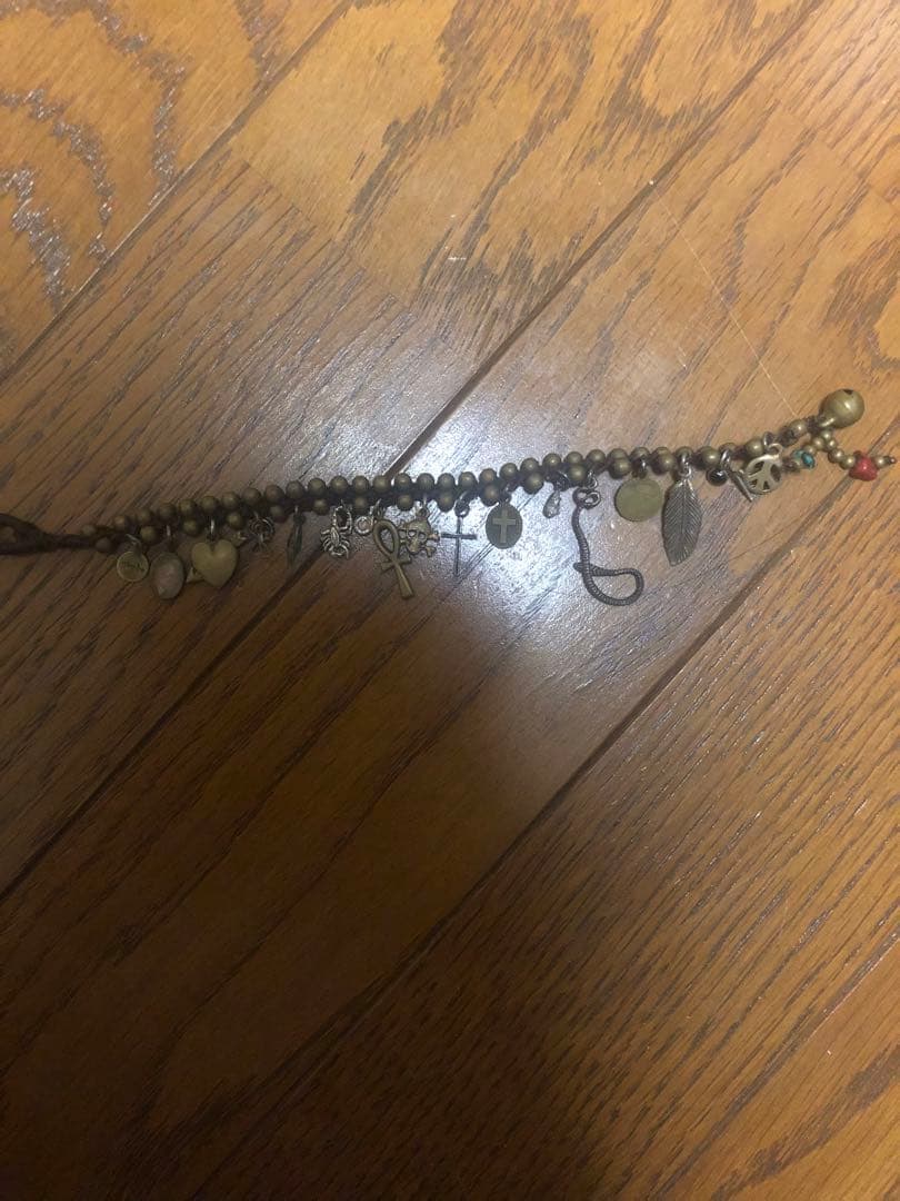 hyde 着 gundaブレスレット