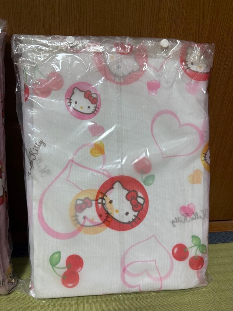 サンリオ　ハローキティ カーテン ボイルカーテン チェリー　平成レトロ 当時物