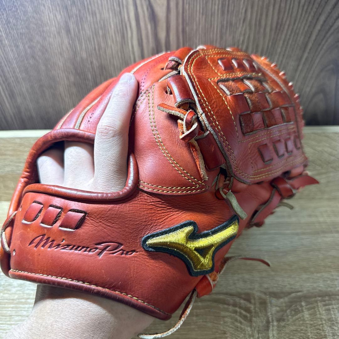 ミズノプロ内野兼投手