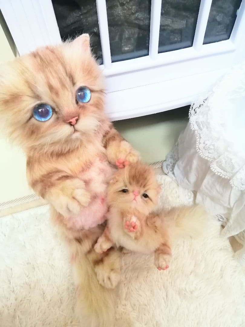 猫ちゃん♡親子♡ママとベビー♡虎柄♡アートドール♡ぬいぐるみ♡かご♡