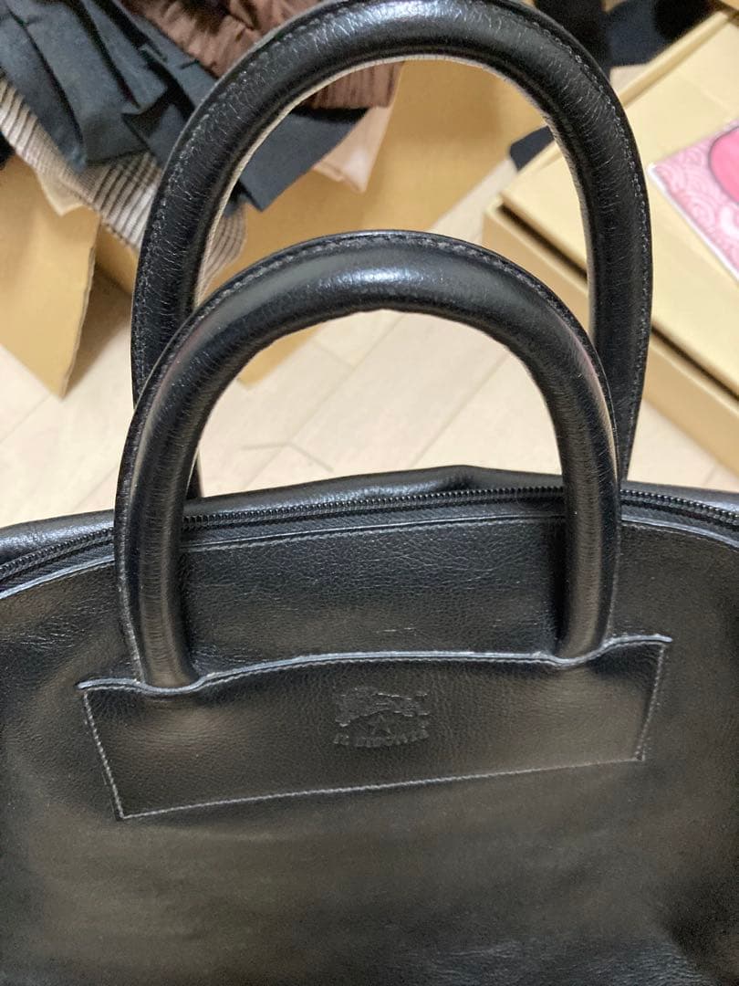 イルビゾンテ レザー ボストンバッグ 2WAY 大容量 斜め掛け A4