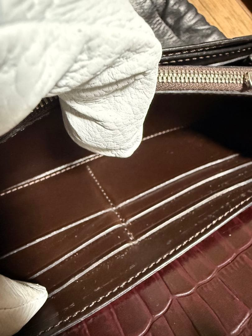 ワイルドスワンズ　ウェイブ　クロコダイル　チョコ