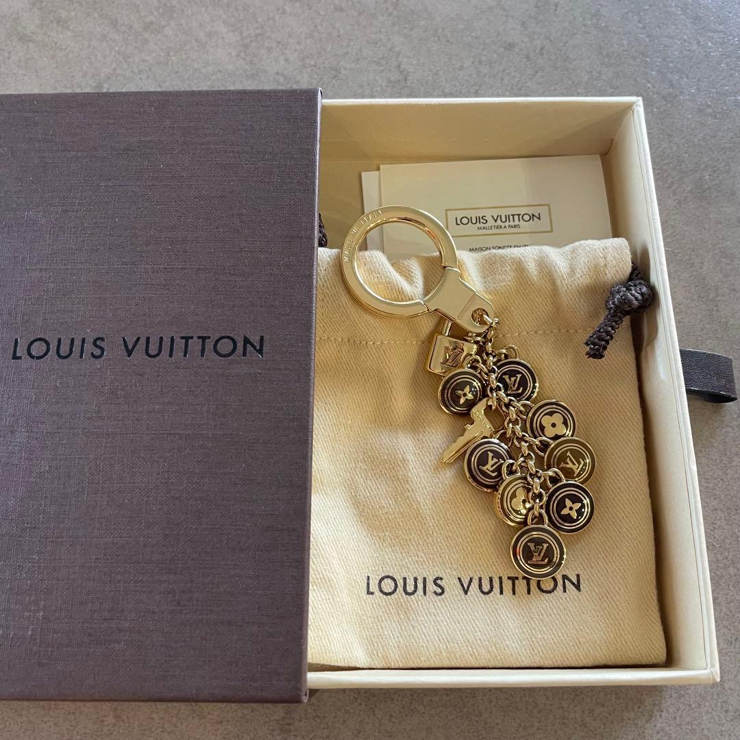 LOUIS VUITTON キーホルダー　チャーム