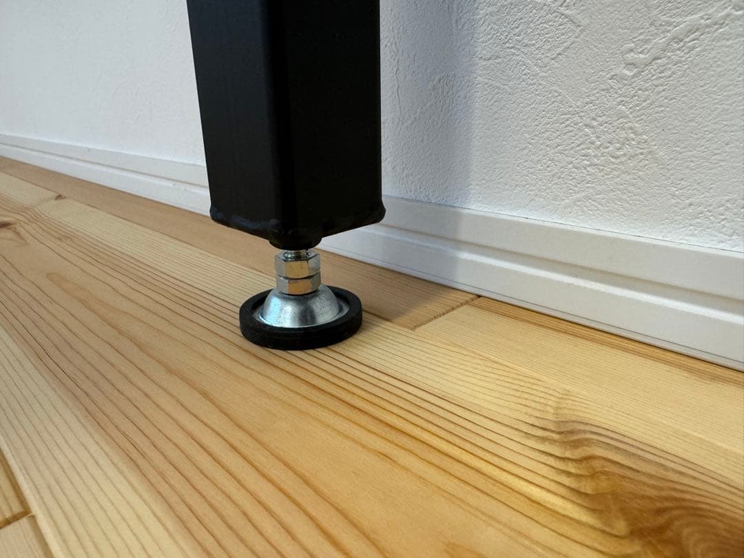 無骨な鉄脚×OSB天板 ワークテーブル（作業台 / PCデスク）【引き取り可】